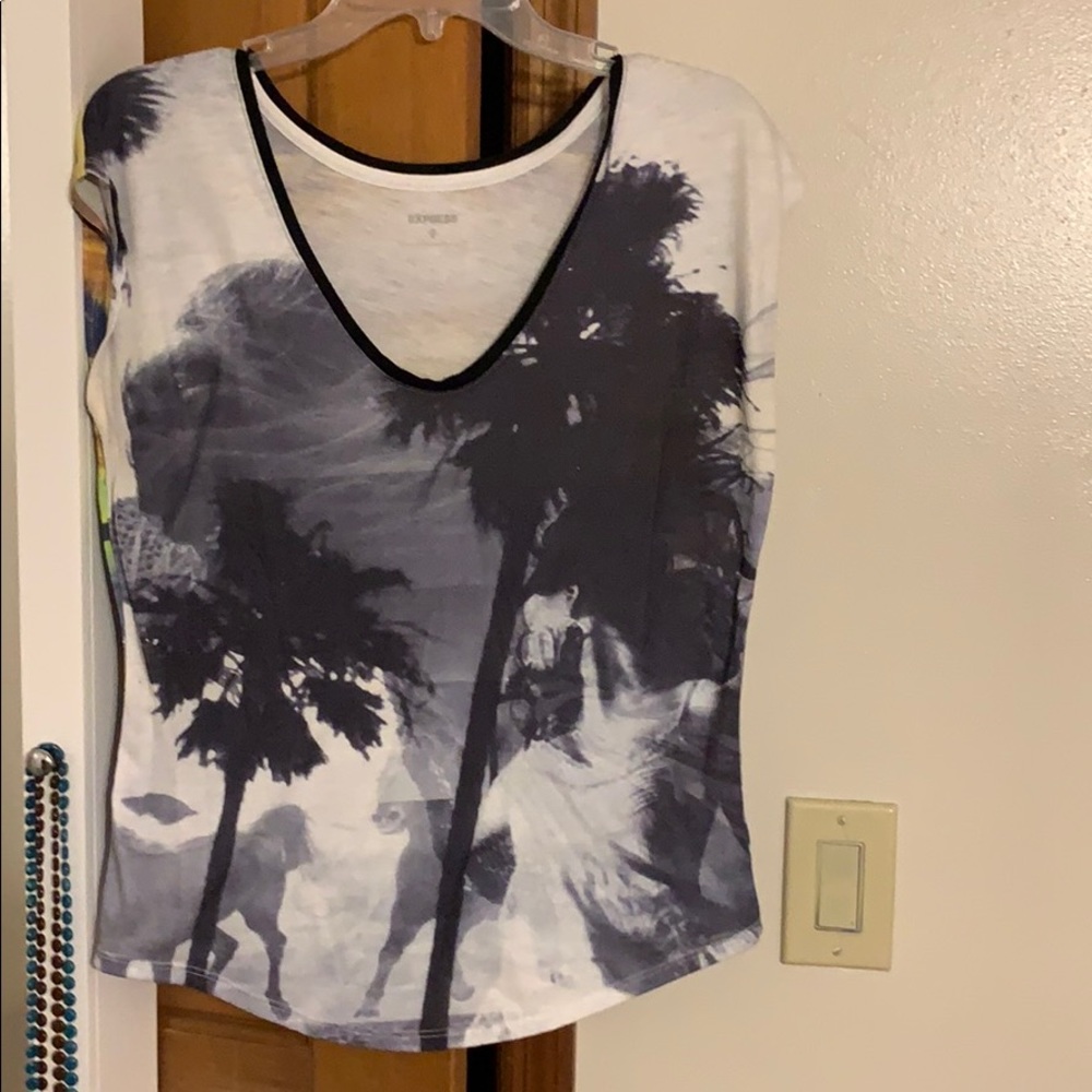 Express micro model women’s graphic t shirt